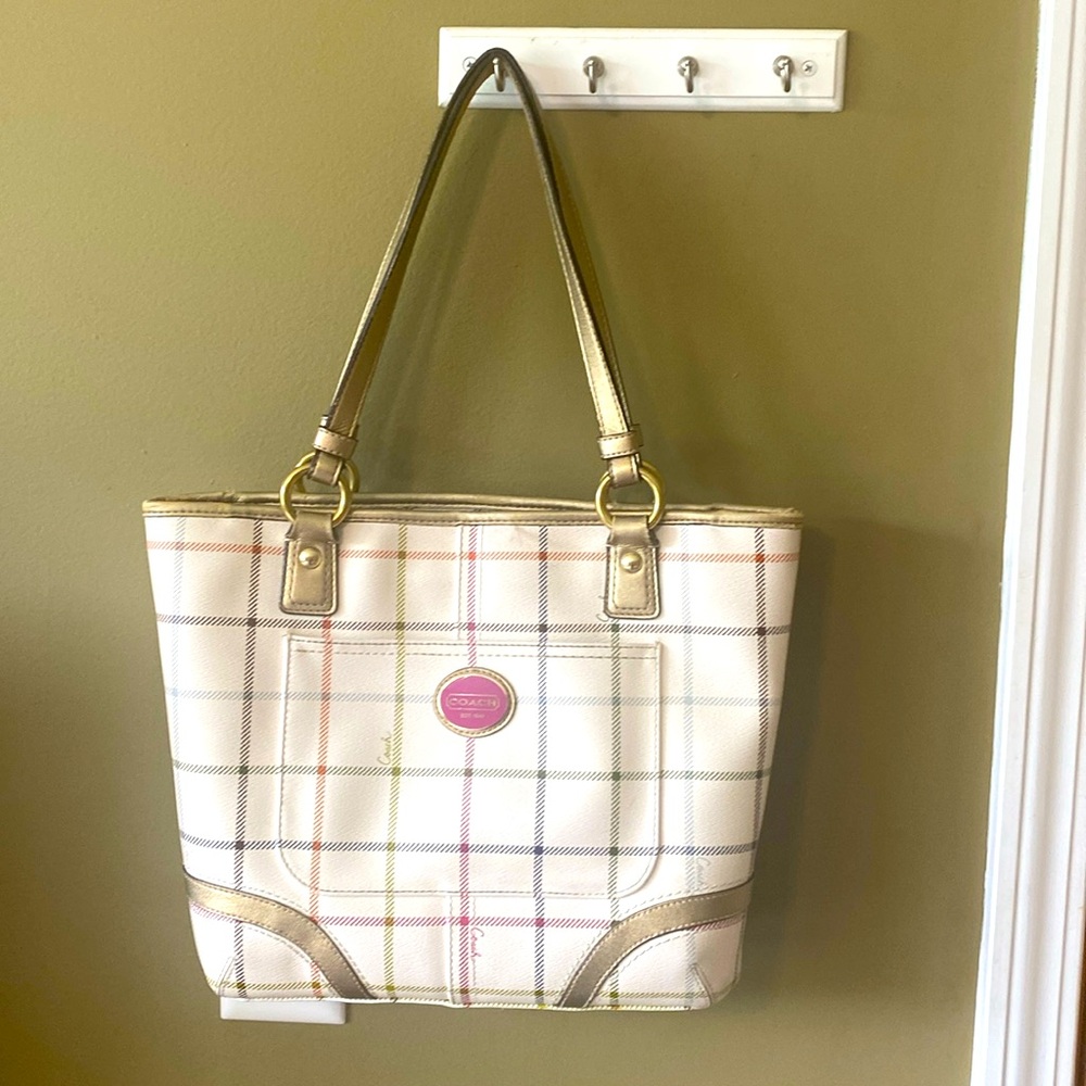 Coach purse and matching wallet